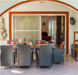 4 Bedroom Villa with Pool and Annex near Porec, Sleeps 8